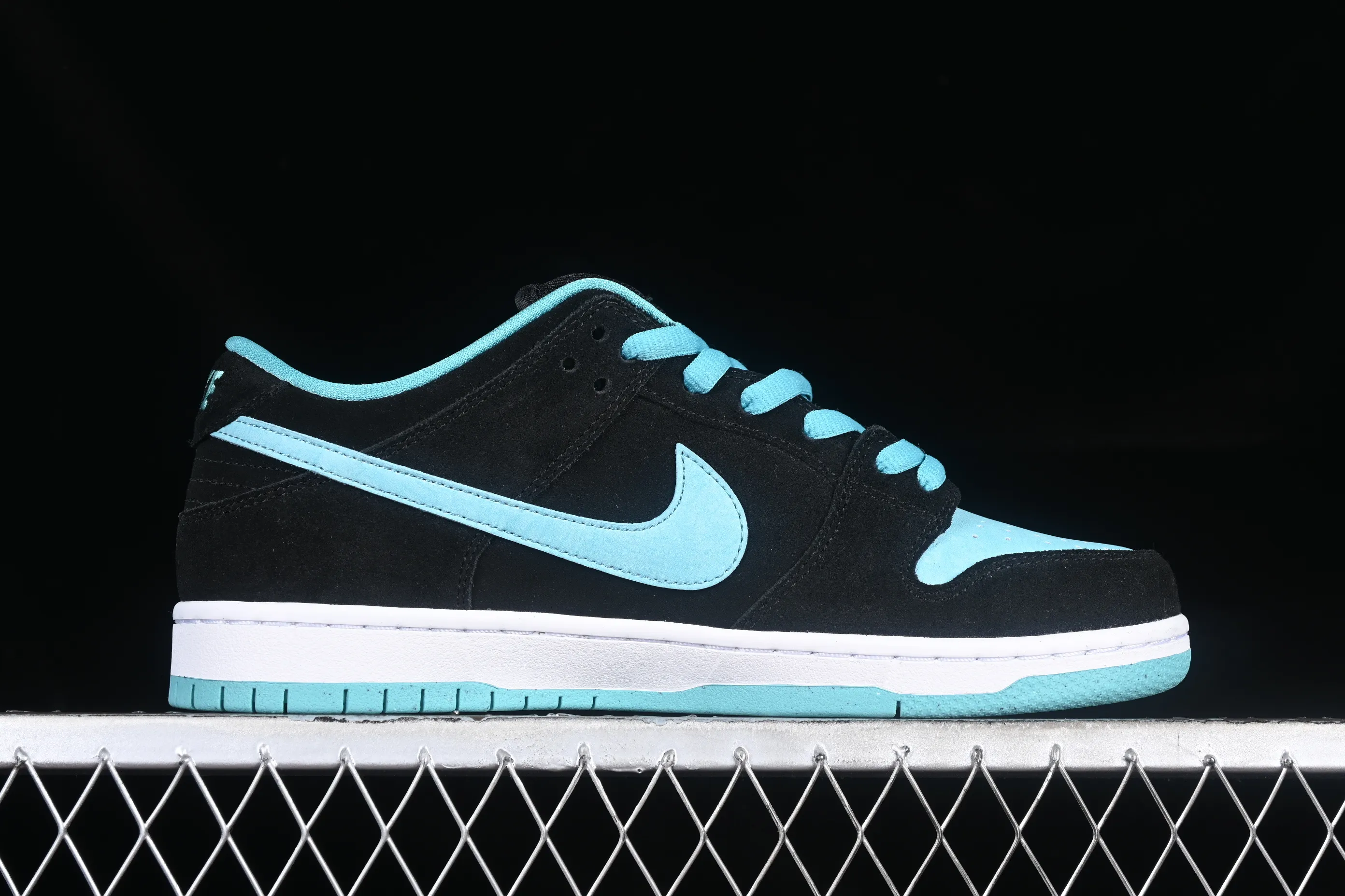 All categories Nk SB Dunk series Nk SB Dunk Low low-top sneakers K version Nk SB Dunk Low Prm SB smashed backboard fashion casual sneakers 304292-030